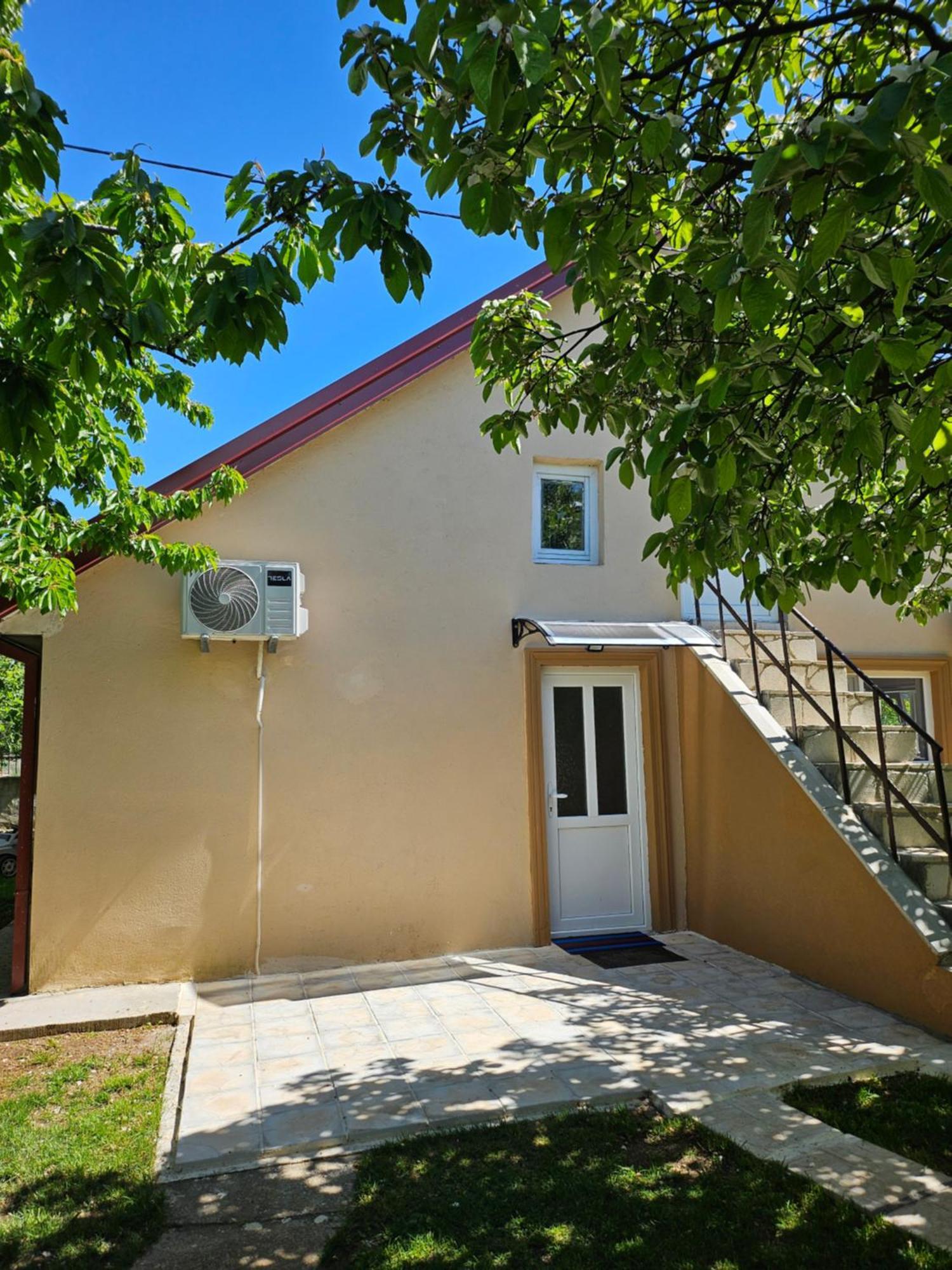 Calm Nest Apartment Niksic Exterior photo